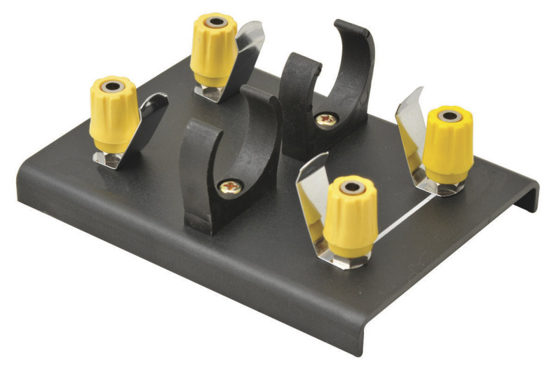 Cell holders on base with 4mm terminal 2 x D cell Edulab