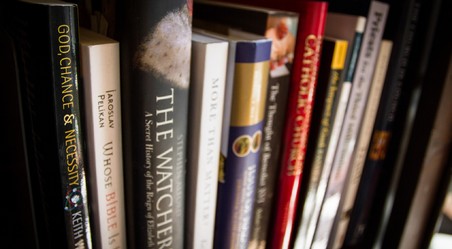 Book Reviews Book Reviews