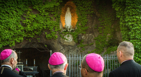 Balthasar and the Rediscovery of the Marian Profile of the Church Balthasar and the Rediscovery of the Marian Profile of the Church